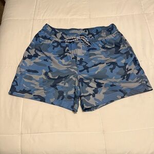 L.L. Bean Men’s Blue Camo Swim Trunks | Size M | 5” Inseam | Mesh Lined